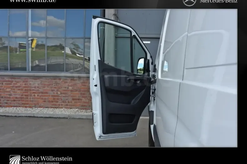 Mercedes-Benz Sprinter din 2024 cu 45.409 km - oferta MER176493 - foto 2