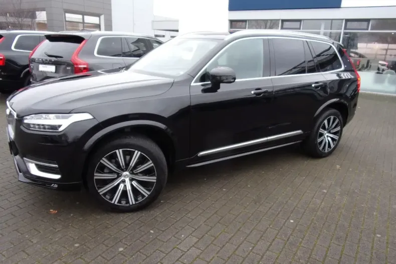 Volvo XC90 din 2022 cu 72.700 km - oferta VOL176494 - foto 4