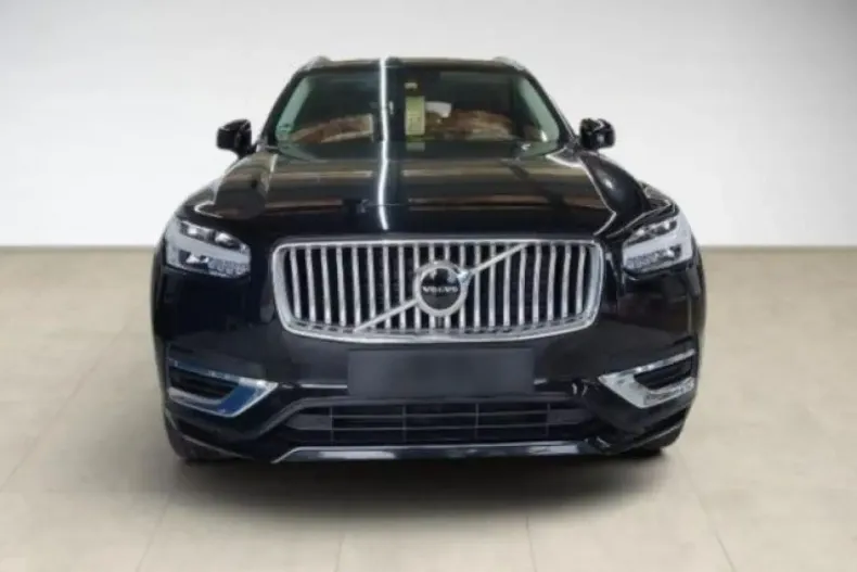Volvo XC90 din 2021 cu 54.100 km - oferta VOL176498 - foto 3