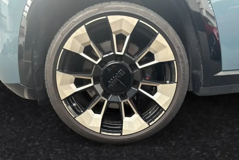 BMW XM din 2024 cu 29.747 km - oferta BMW176529 - foto 6