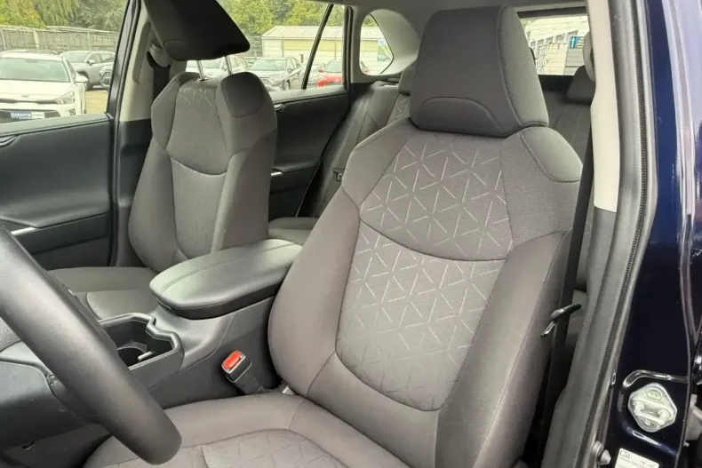 Toyota RAV4 din 2023 cu 50.860 km - oferta TOY176535 - foto 11