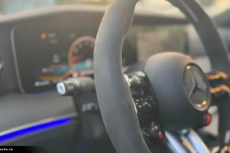 Mercedes-Benz AMG GT din 2023 cu 39.500 km - oferta MER176540 - foto 13
