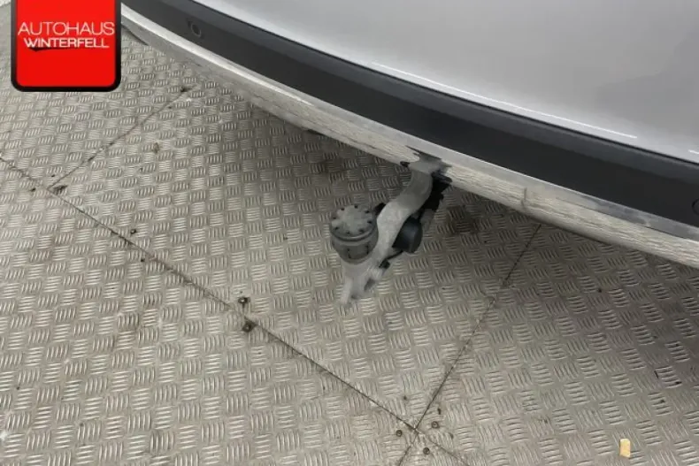 Mercedes-Benz GLE 300 din 2022 cu 76.016 km - oferta MER176545 - foto 11