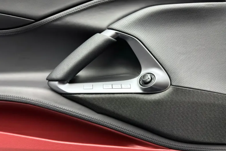 Ferrari 812 din 2023 cu 9.897 km - oferta FER176548 - foto 37