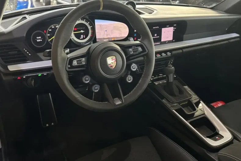 Porsche 992 din 2023 cu 11.000 km - oferta POR176549 - foto 14