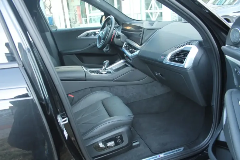 BMW XM din 2024 cu 16.900 km - oferta BMW176551 - foto 11