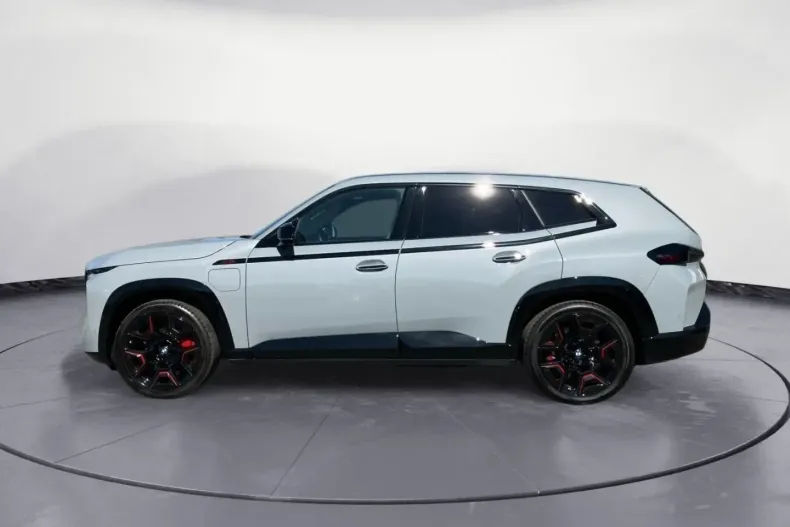 BMW XM din 2023 cu 22.972 km - oferta BMW176552 - foto 3