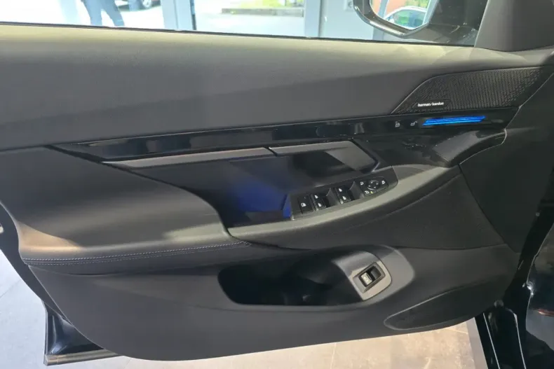 BMW 530 din 2024 cu 31.000 km - oferta BMW176558 - foto 8