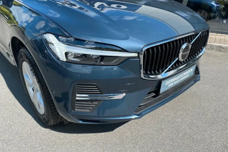 Volvo XC60 din 2022 cu 73.250 km - oferta VOL176571 - foto 4