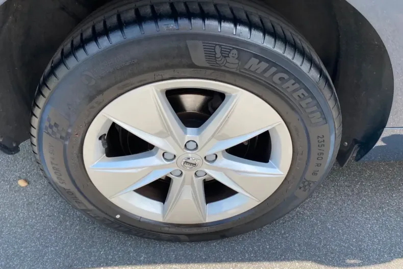 Volvo XC60 din 2022 cu 73.250 km - oferta VOL176571 - foto 7