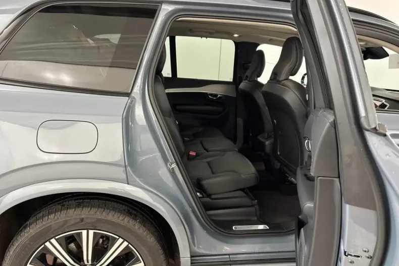 Volvo XC90 din 2022 cu 99.196 km - oferta VOL176577 - foto 6