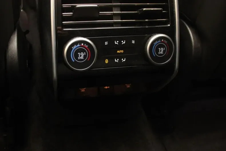 Land Rover Range Rover din 2024 cu 12.600 km - oferta LAN176633 - foto 15