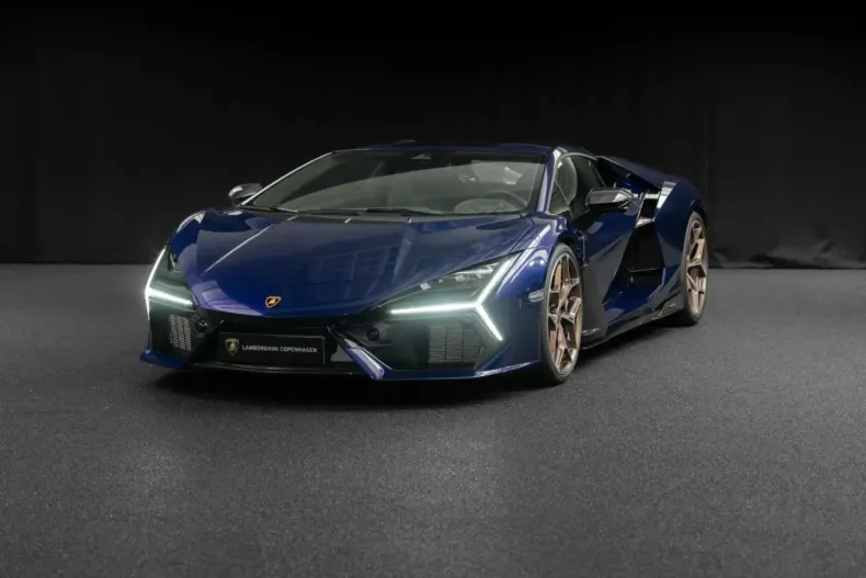 Lamborghini Revuelto din 2024 cu 3.000 km - oferta LAM176639 - foto 2