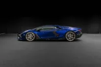 Lamborghini Revuelto din 2024 cu 3.000 km - oferta LAM176639 - foto 3