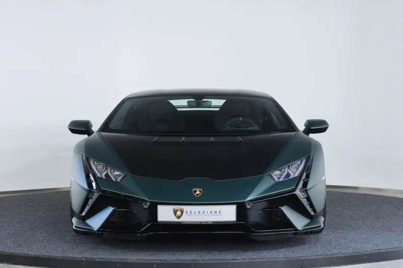 Lamborghini Huracán din 2024 cu 10.552 km - oferta LAM176643 - foto 1