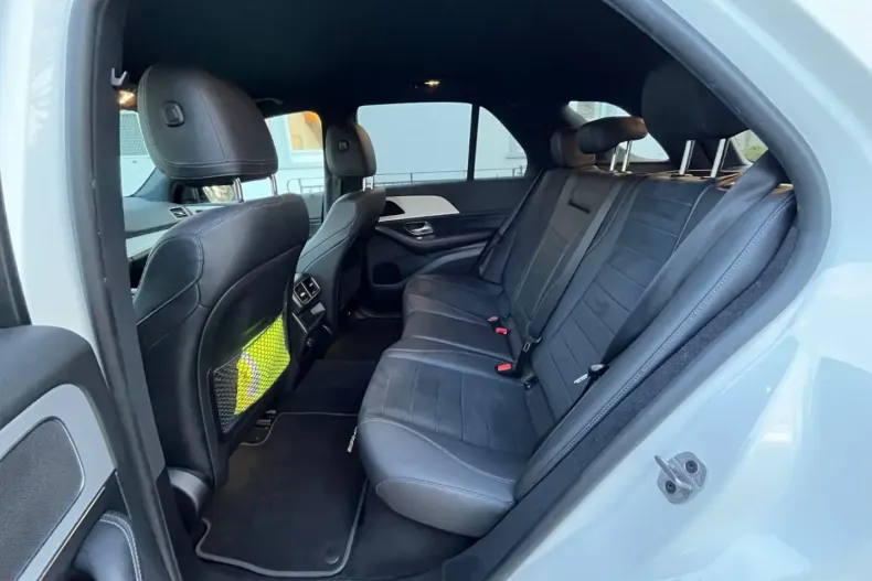 Mercedes-Benz GLE 350 din 2021 cu 52.400 km - oferta MER176672 - foto 9