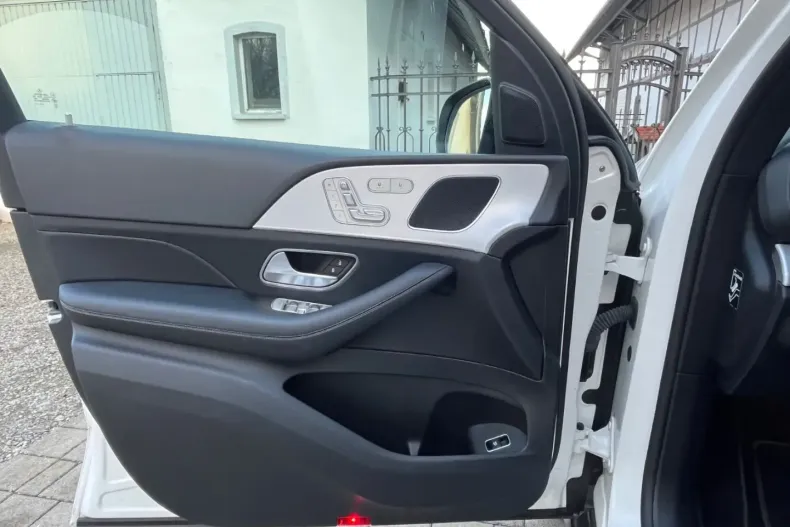 Mercedes-Benz GLE 350 din 2021 cu 52.400 km - oferta MER176672 - foto 13