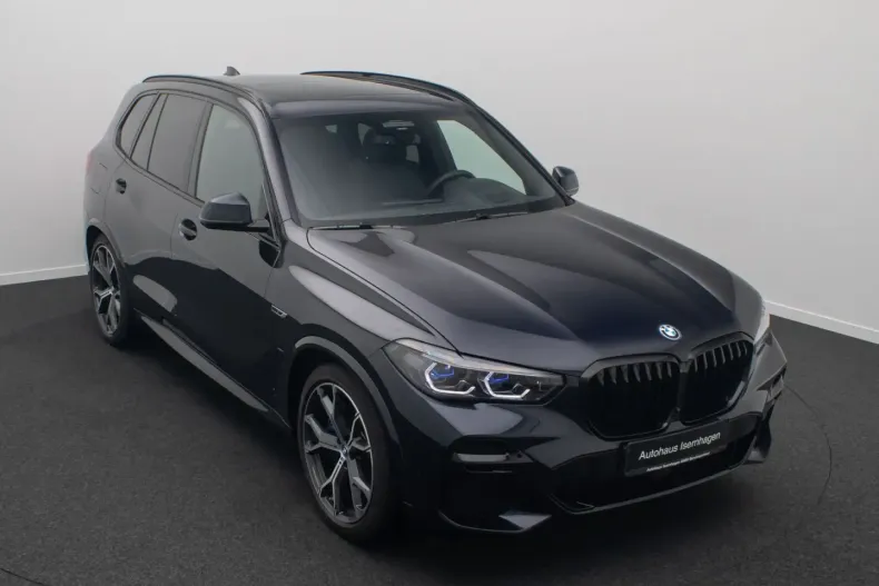 BMW X5 din 2022 cu 69.338 km - oferta BMW176673 - foto 3