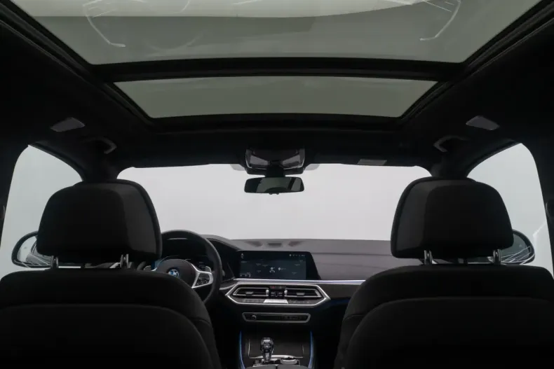 BMW X5 din 2022 cu 69.338 km - oferta BMW176673 - foto 31