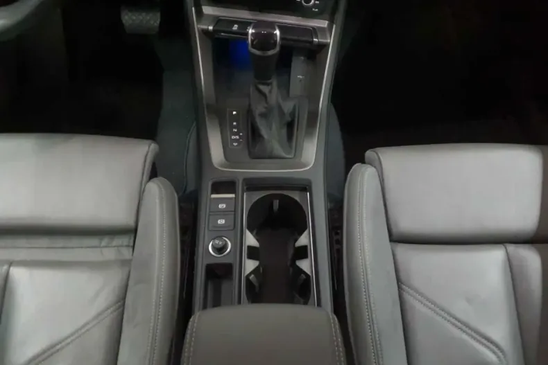 Audi Q3 din 2023 cu 45.421 km - oferta AUD176675 - foto 7