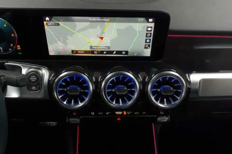 Mercedes-Benz GLB 200 din 2023 cu 69.274 km - oferta MER176682 - foto 6