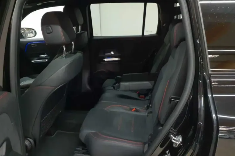 Mercedes-Benz GLB 200 din 2023 cu 69.274 km - oferta MER176682 - foto 8