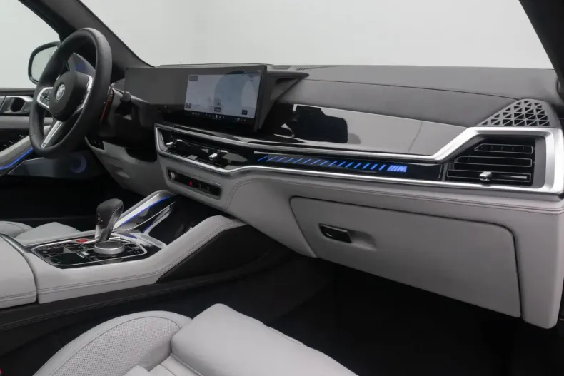 BMW X5 M din 2025 cu 5.987 km - oferta BMW176691 - foto 24