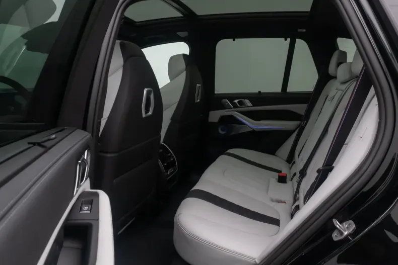 BMW X5 M din 2025 cu 5.987 km - oferta BMW176691 - foto 25