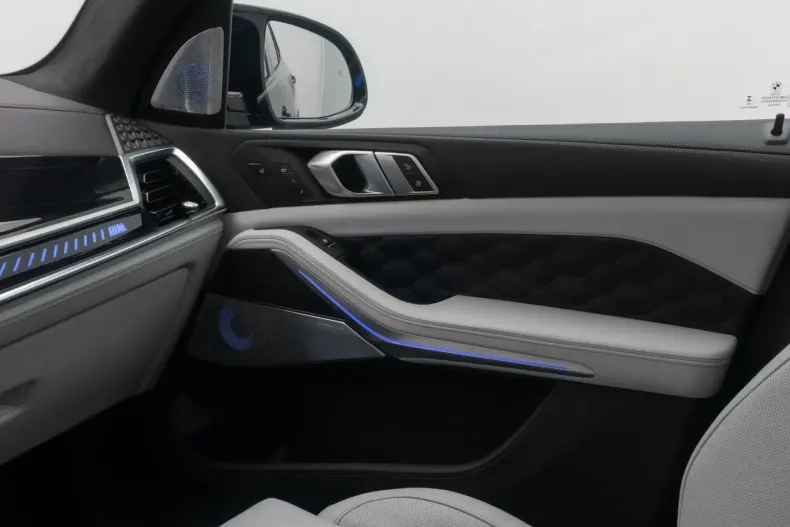 BMW X5 M din 2025 cu 5.987 km - oferta BMW176691 - foto 34