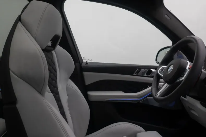 BMW X5 M din 2025 cu 5.987 km - oferta BMW176691 - foto 38