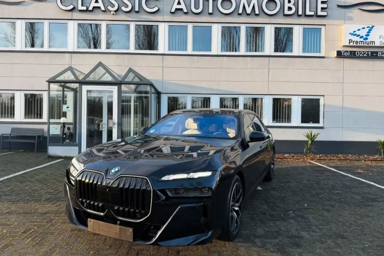 BMW 740 din 2024 cu 15.856 km - oferta BMW176696 - foto 2