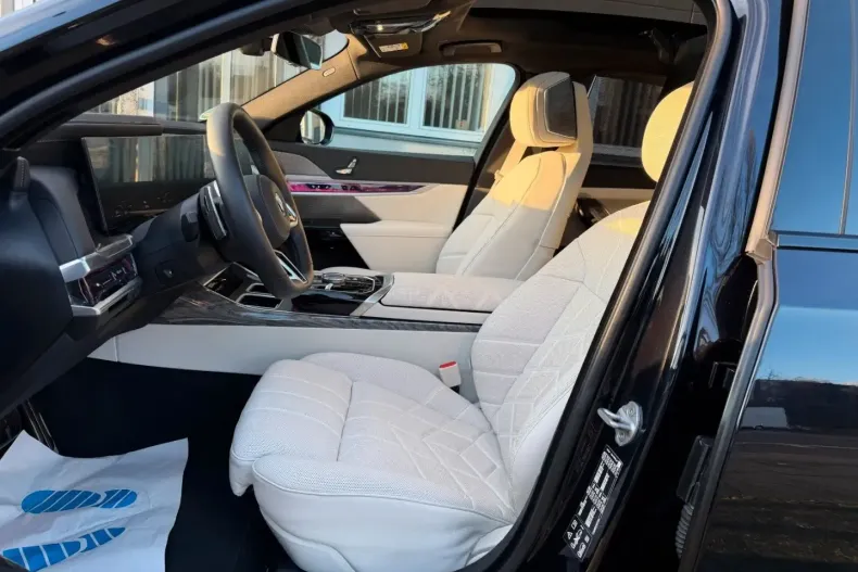 BMW 740 din 2024 cu 15.856 km - oferta BMW176696 - foto 15