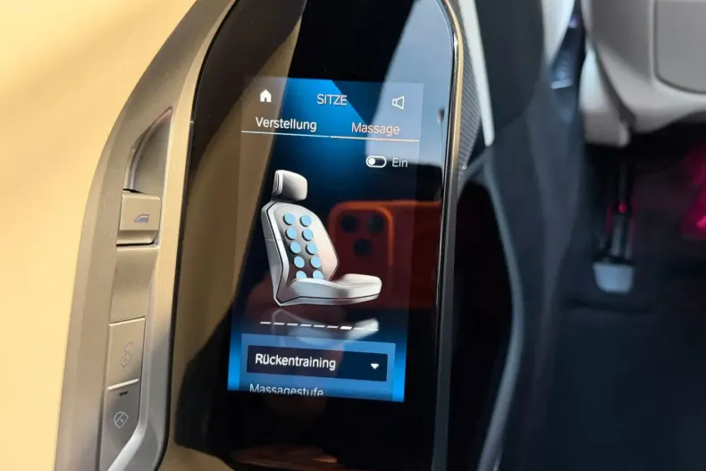 BMW 740 din 2024 cu 15.856 km - oferta BMW176696 - foto 20