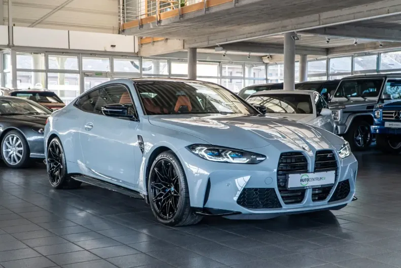 BMW M4 din 2023 cu 8.000 km - oferta BMW176697 - foto 4