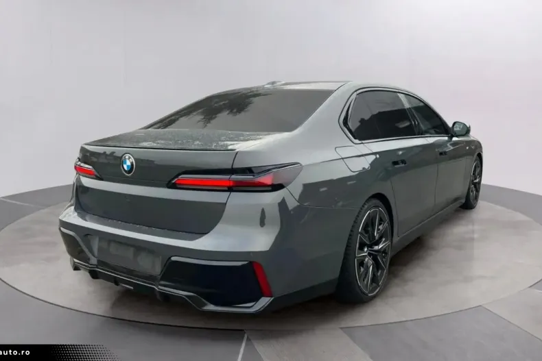 BMW 740 din 2023 cu 40.000 km - oferta BMW176698 - foto 4
