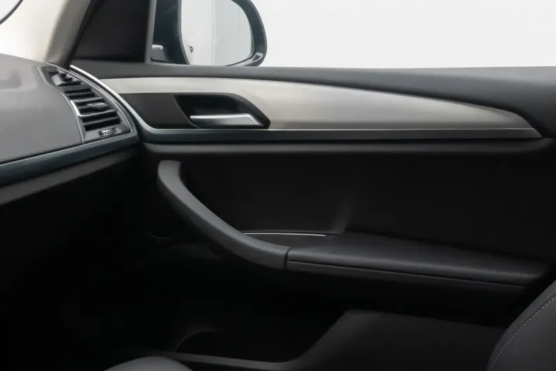 BMW X3 din 2022 cu 27.973 km - oferta BMW176704 - foto 32