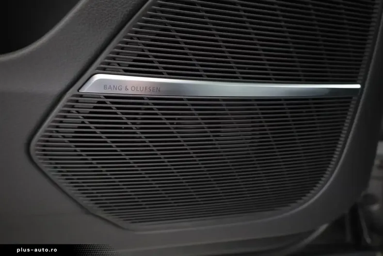 Audi Q8 din 2025 cu 10 km - oferta AUD176705 - foto 9