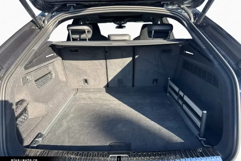 Audi Q8 din 2025 cu 9.500 km - oferta AUD176709 - foto 7