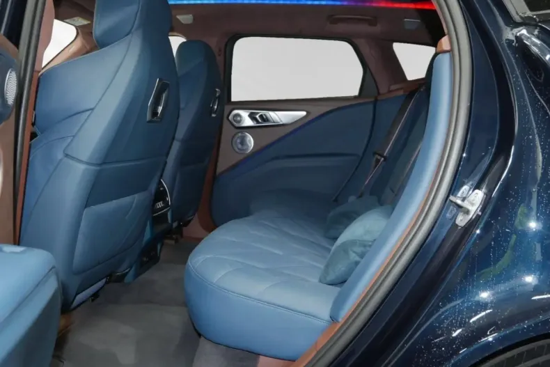 BMW XM din 2024 cu 3.150 km - oferta BMW176712 - foto 9