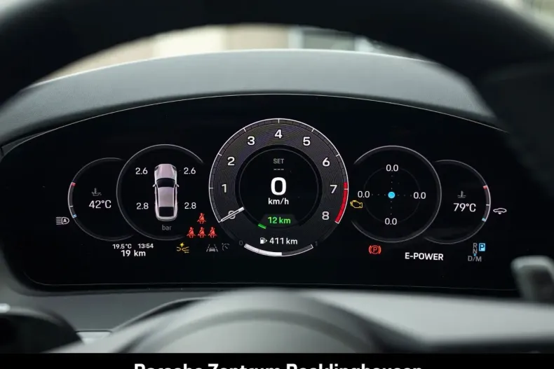 Porsche Panamera din 2025 cu 19.990 km - oferta POR176713 - foto 24