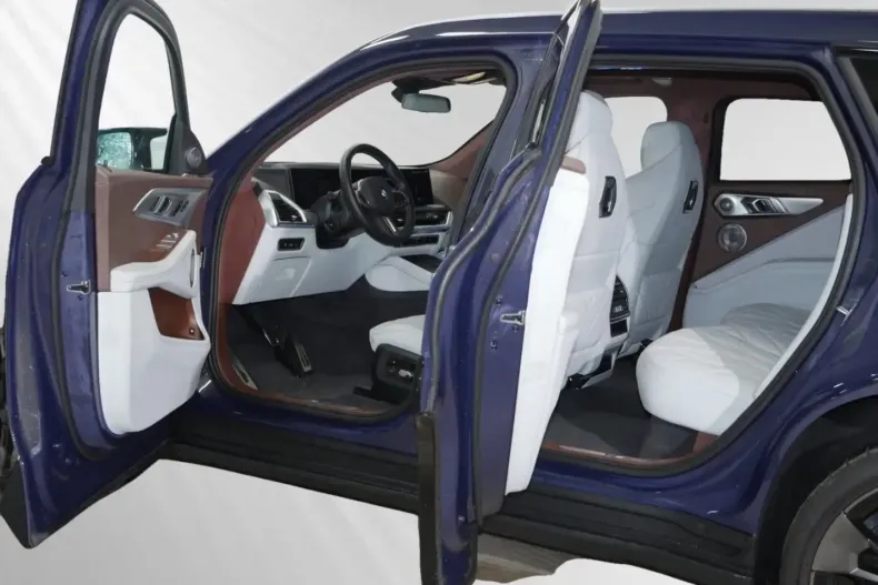 BMW XM din 2024 cu 3.600 km - oferta BMW176714 - foto 10