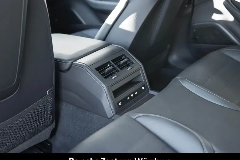 Porsche Panamera din 2025 cu 14.900 km - oferta POR176715 - foto 34