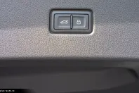 Audi Q8 din 2025 cu 7.000 km - oferta AUD176718 - foto 11