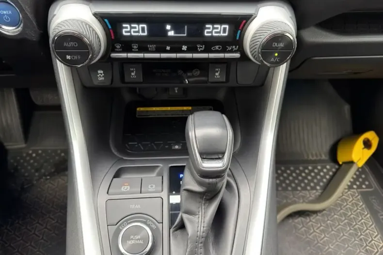 Toyota RAV4 din 2021 cu 56.300 km - oferta TOY176726 - foto 14