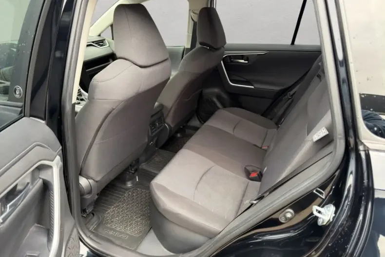 Toyota RAV4 din 2021 cu 56.300 km - oferta TOY176726 - foto 17