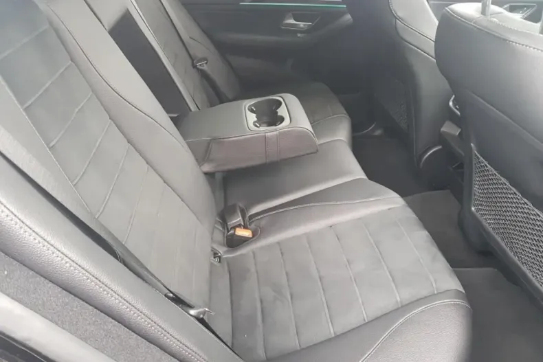 Mercedes-Benz GLE 350 din 2021 cu 24.990 km - oferta MER176728 - foto 12