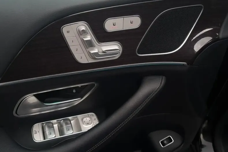 Mercedes-Benz GLE 350 din 2021 cu 24.990 km - oferta MER176728 - foto 18