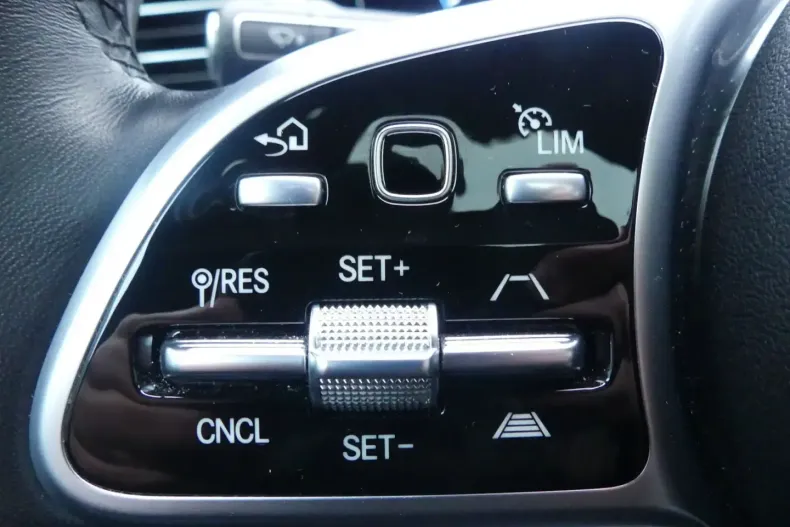 Mercedes-Benz GLE 350 din 2022 cu 38.250 km - oferta MER176732 - foto 21