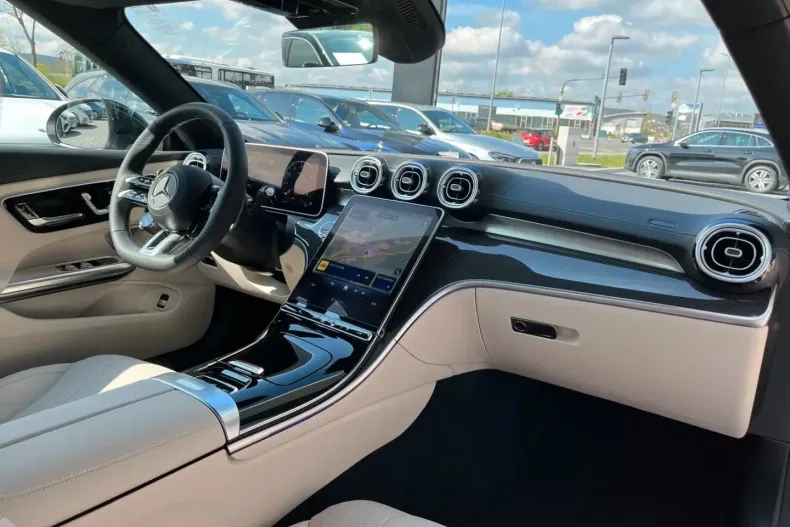 Mercedes-Benz CLE 53 AMG din 2025 cu 11.900 km - oferta MER176736 - foto 6