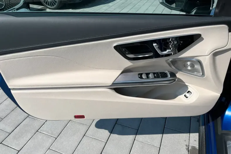 Mercedes-Benz CLE 53 AMG din 2025 cu 11.900 km - oferta MER176736 - foto 8